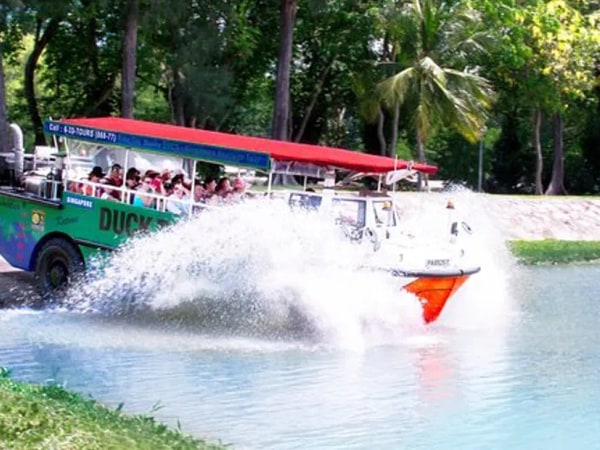 Singapore Duck Tour